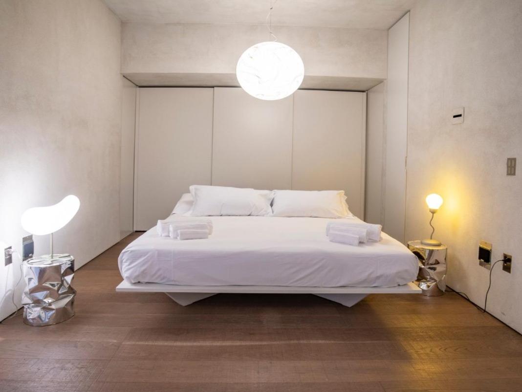 Stylish Loft Apartment Milan Bagian luar foto